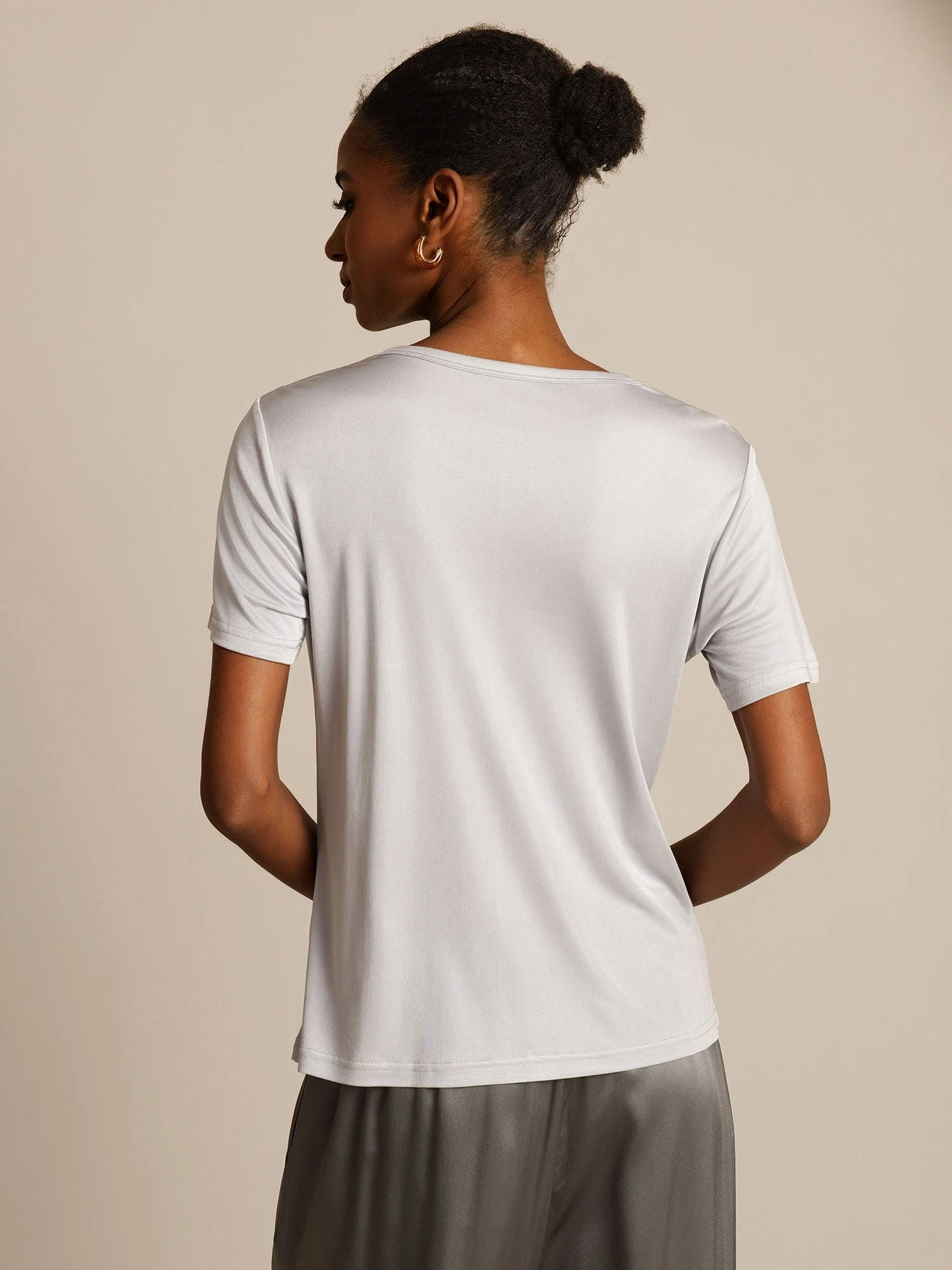 Ren Silke Rundhals Kortærmet Dame T-shirt - Image 24