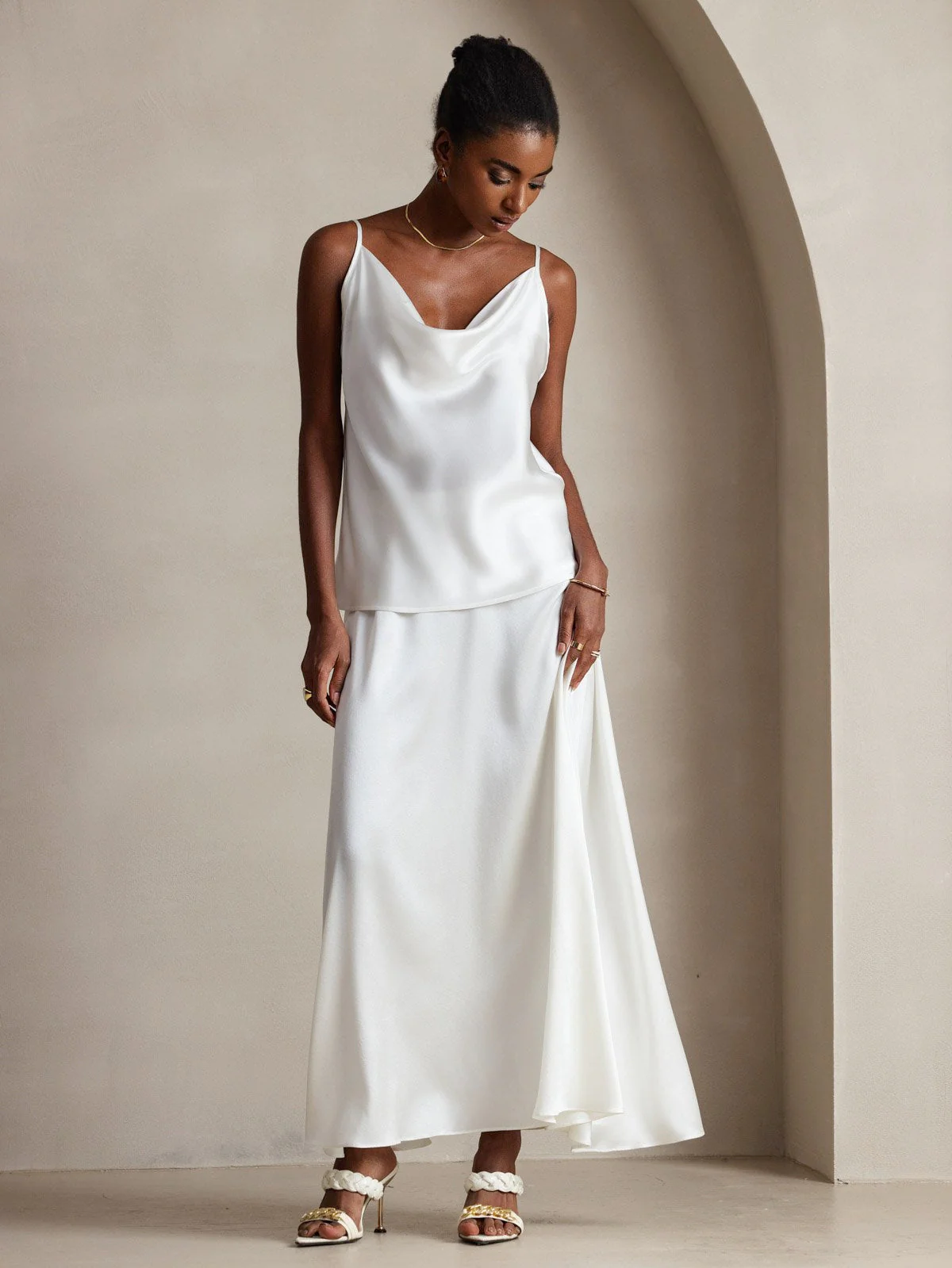19Momme Silke Vandfaldskrage Spaghettistropper Camisole Top - Image 8