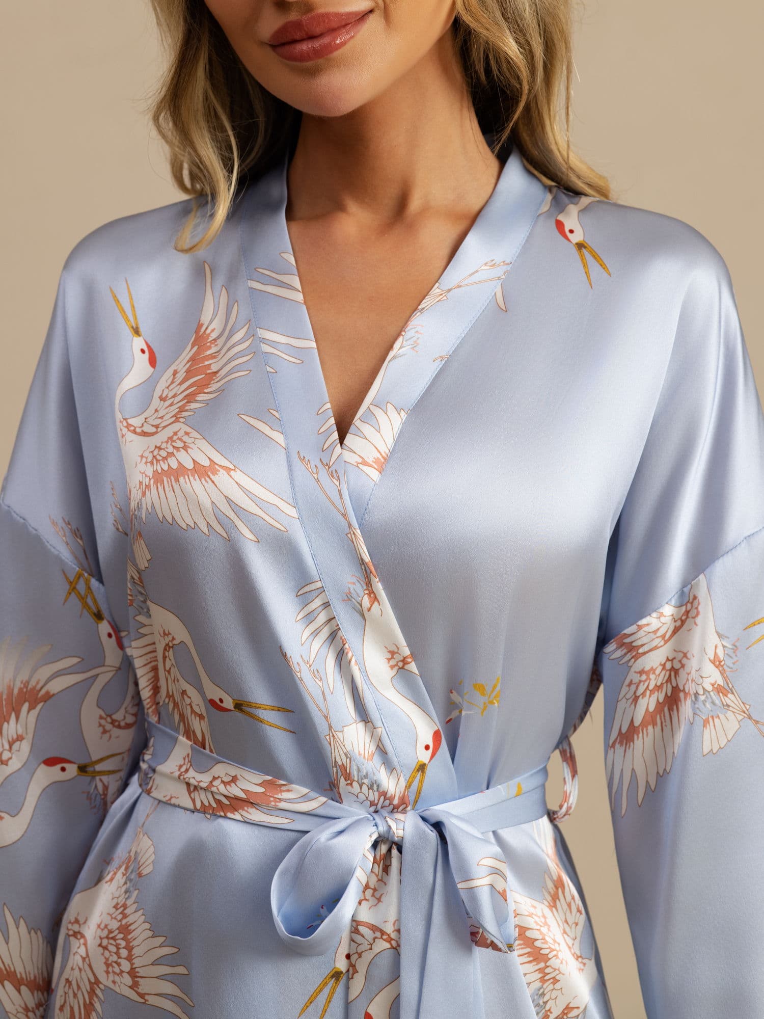 19Momme Kvinders Kort Kimono Morgenkåbe I Ren Silke Med Trane Print 3/4-Ærmer - Image 35