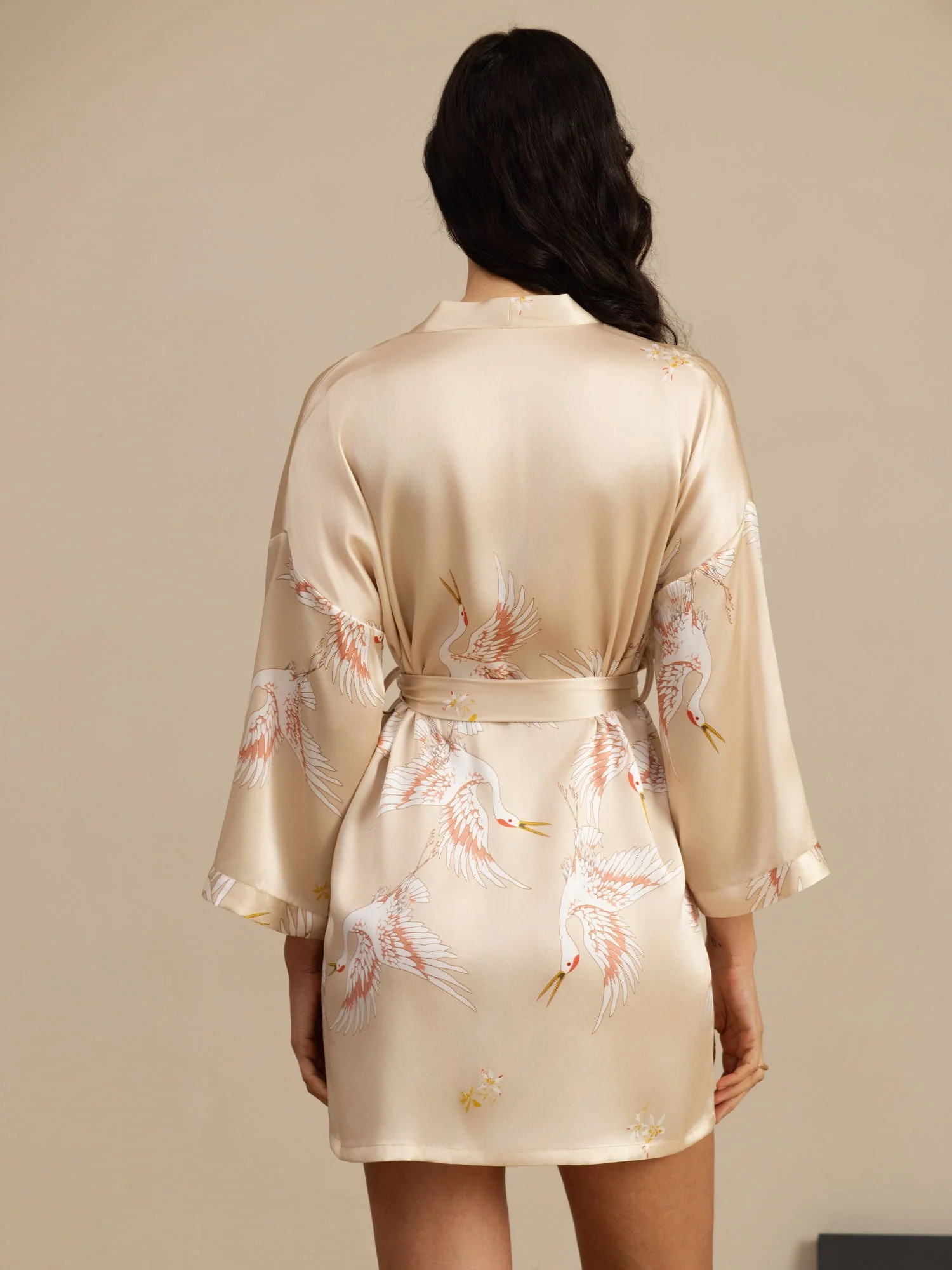 19Momme Kvinders Kort Kimono Morgenkåbe I Ren Silke Med Trane Print 3/4-Ærmer - Image 39