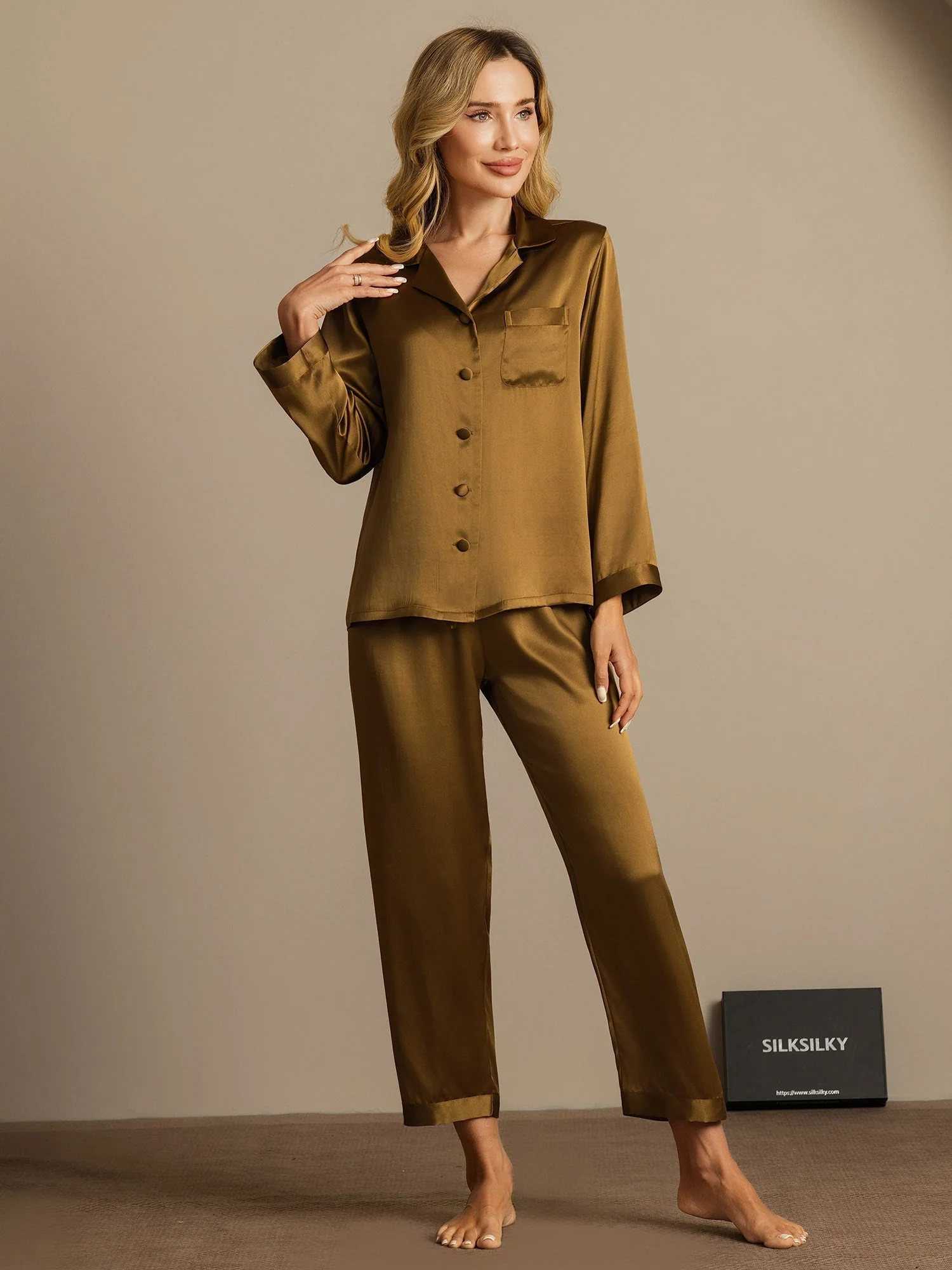 Kvinders Pyjamasæt I 100% Morbærsilke - Langærmet - Image 73