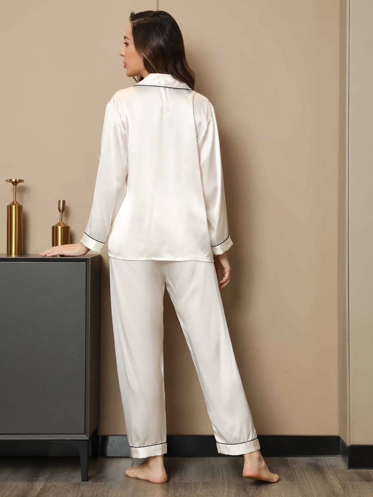 Kvinders Naturlig Silke Langærmet Pyjamasæt - Image 26